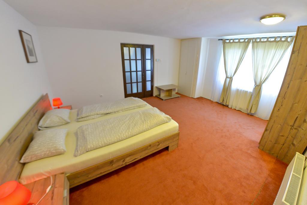 Apartment Gabriel Сибиу Екстериор снимка