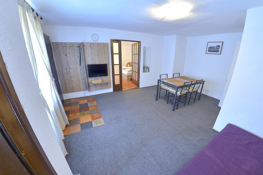 Apartment Gabriel Сибиу Екстериор снимка